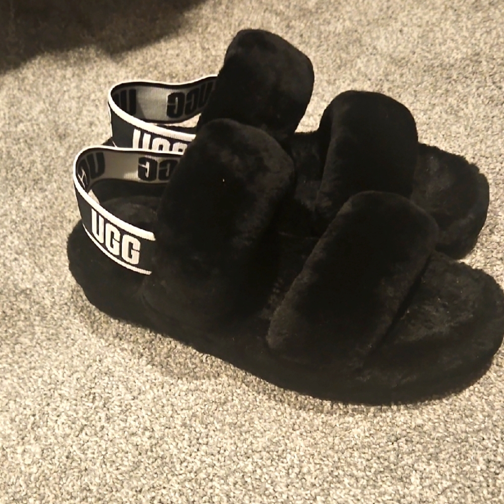 UGG Black Fluffy Sandals/ or Slippers